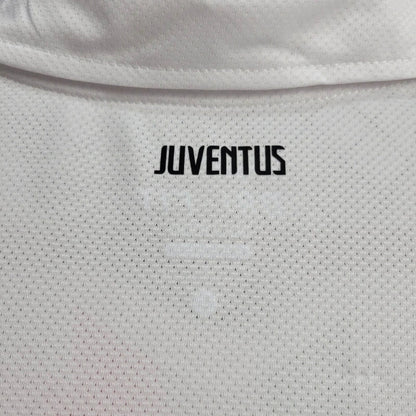 Juventus Visita Retro 2010/11 Versión Fan