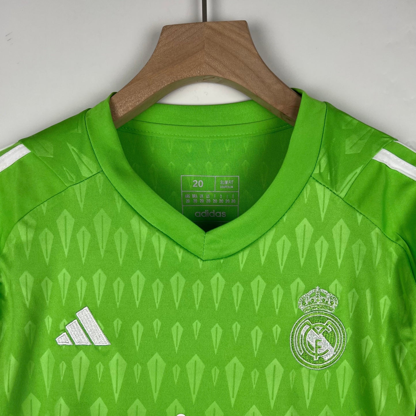 Real Madrid Kit Niños Portero Verde 2023/24