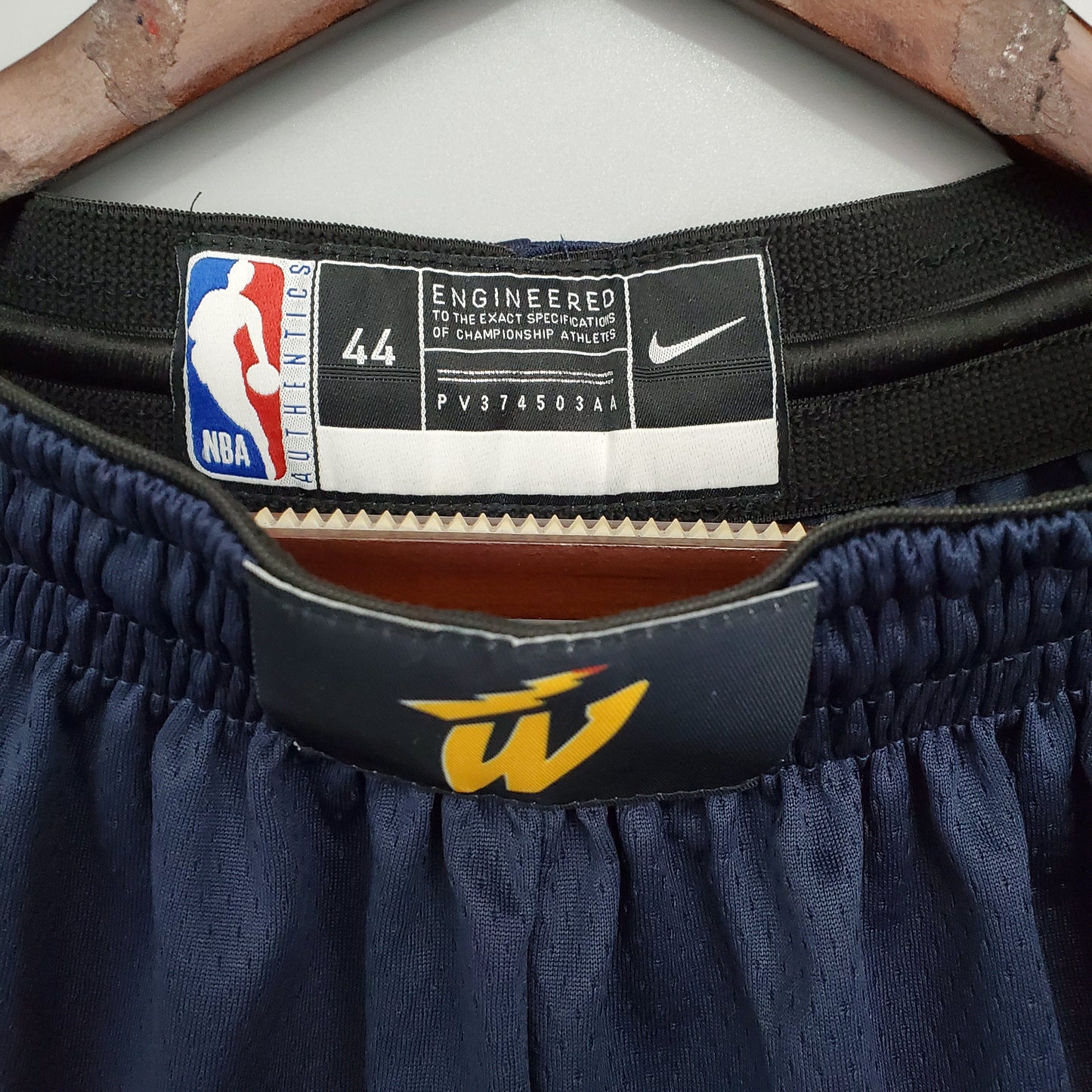 Golden State Warriors Shorts Azul y Amarillo