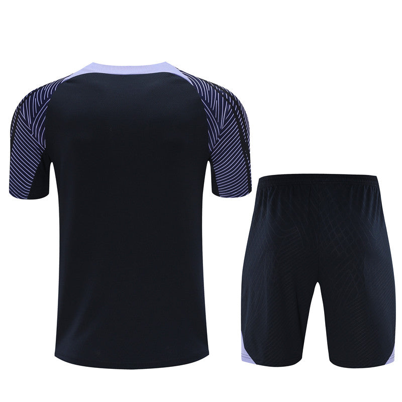 Liverpool Entrenamiento Kit Adulto Negro Morado 2023/24