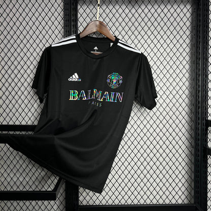 Manchester United "Balmain Version" 2024/25 Versión Fan