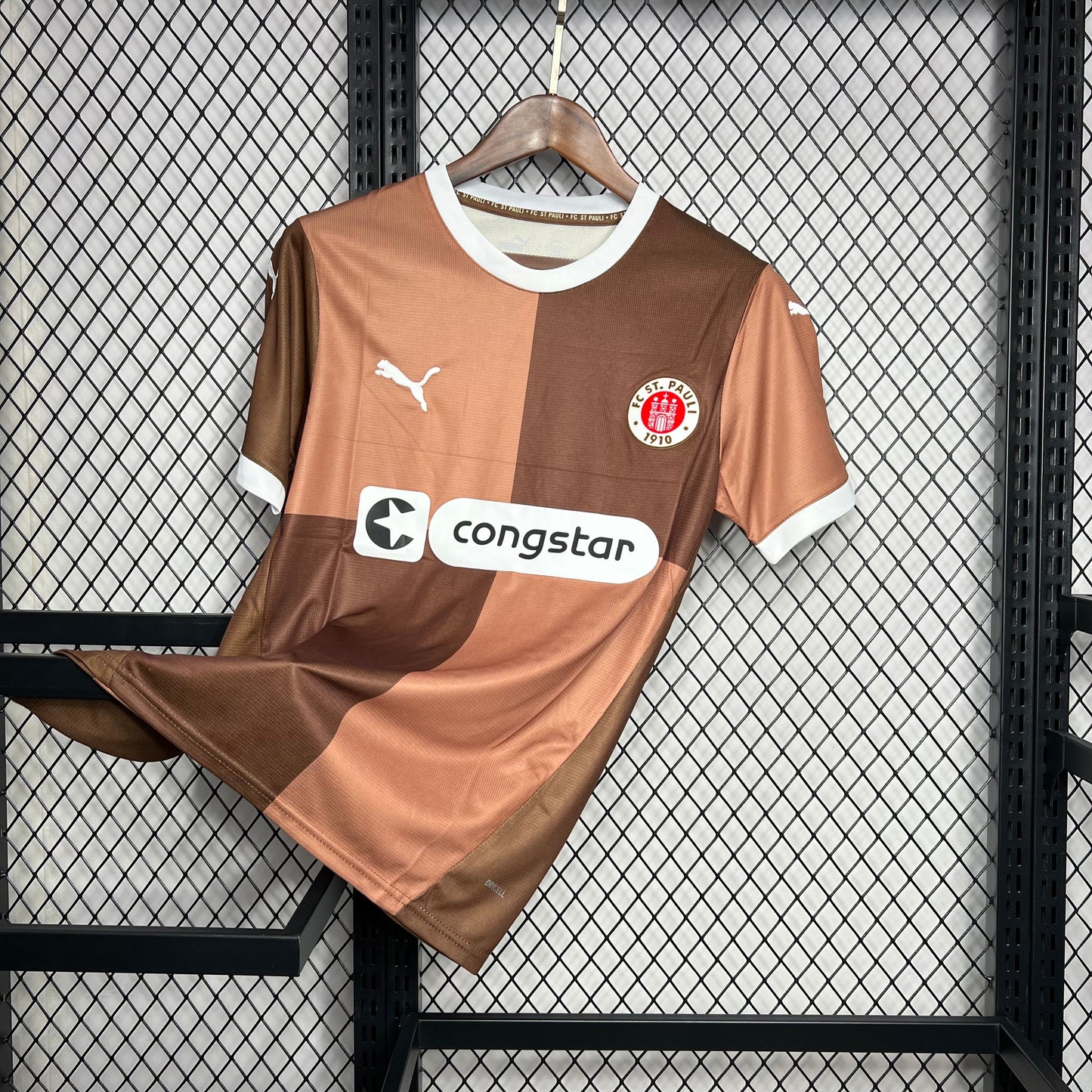 St Pauli Local 2024/25 Versión Fan