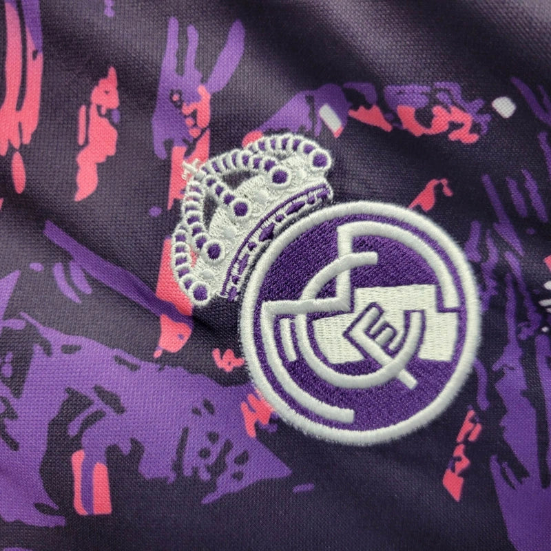 Real Madrid "Especial Morada" 2024/25 Versión Fan