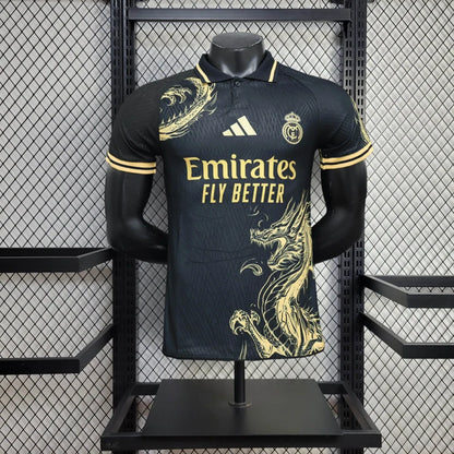 Real Madrid "Dragon Dorado Polo" 2024/25 Versión Jugador