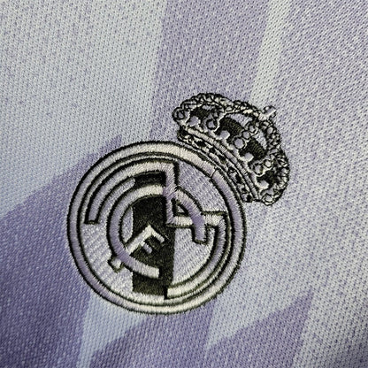 Real Madrid Visita 2022/23 Versión Fan