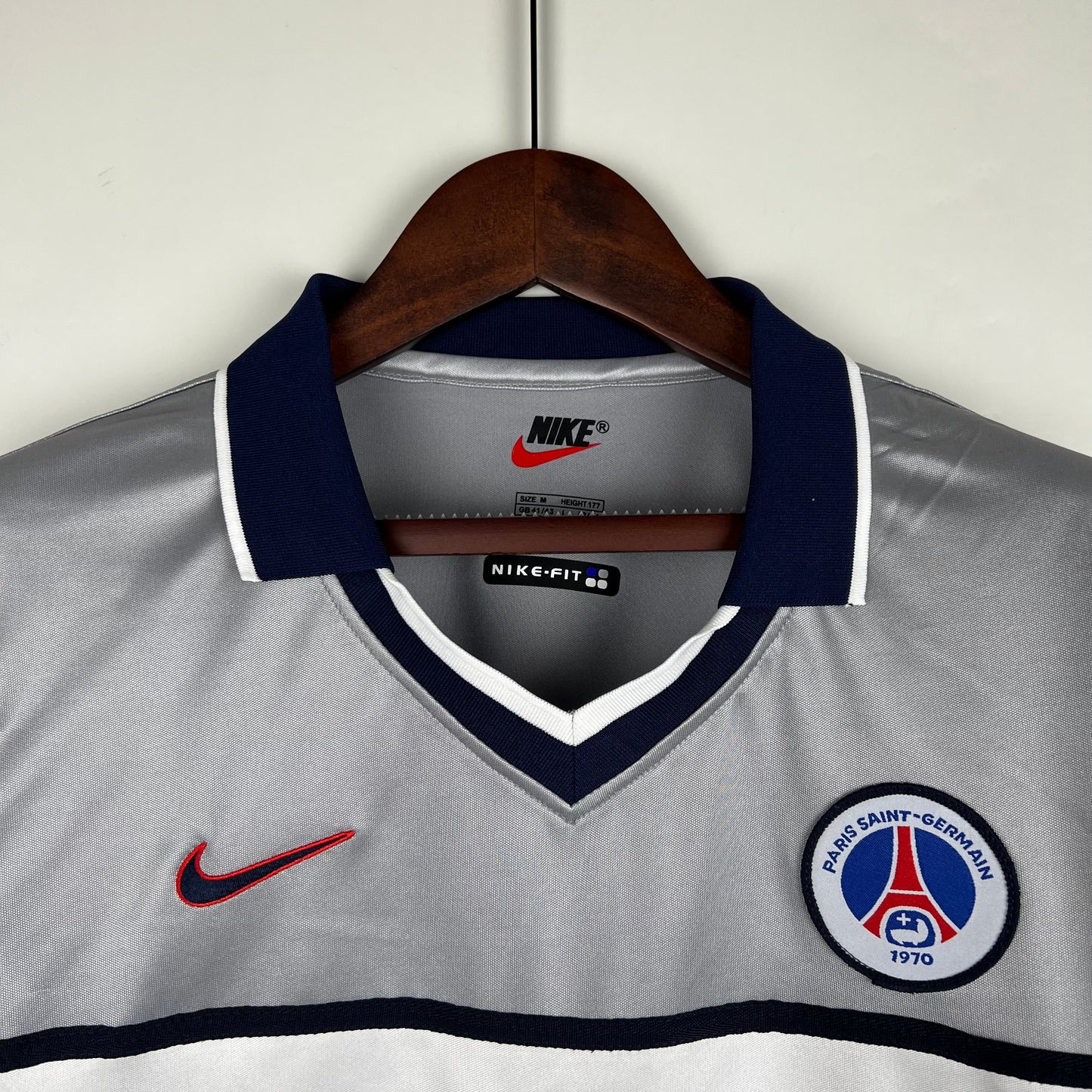 París Saint-Germain Visita Retro 1999/00 Versión Fan