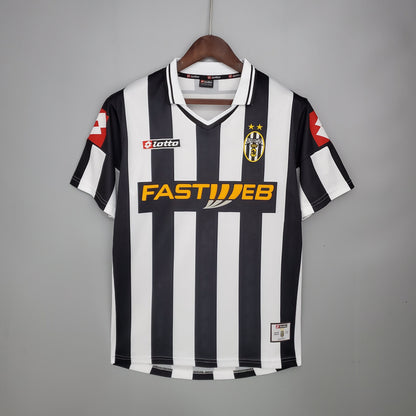 Juventus Retro 2001/02 Versión Fan