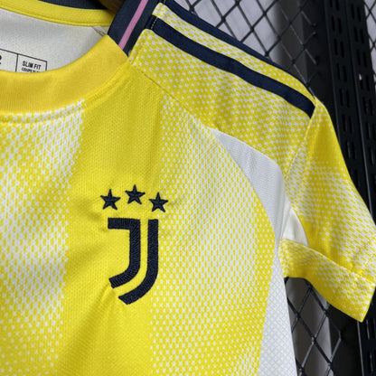 Juventus Visita 2024/25 Kit Niños