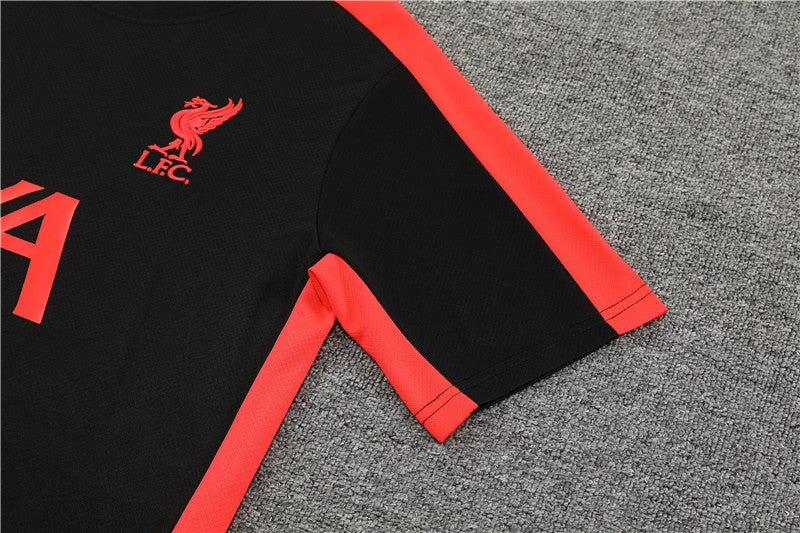 Liverpool Entrenamiento Kit Adulto Negro Rojo 2023/24