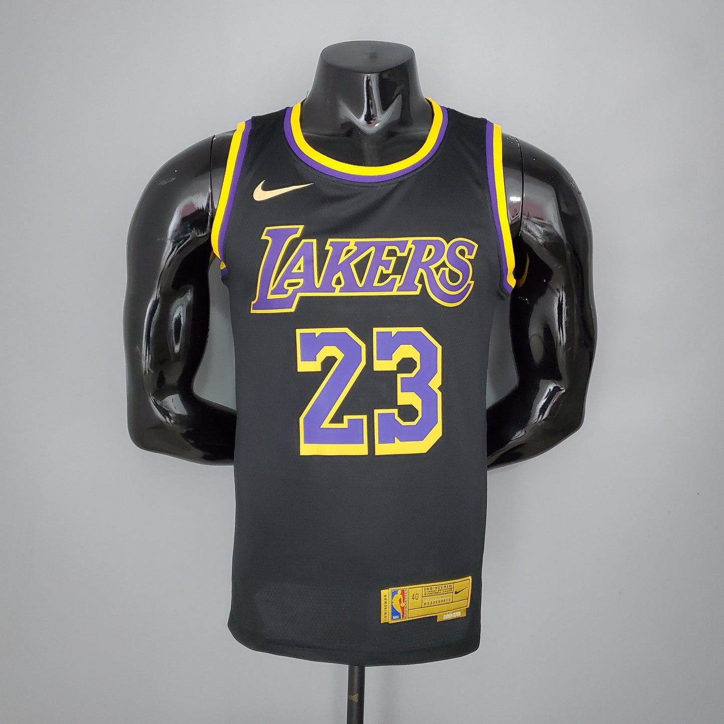 LA Lakers Negra 2021 Versión Fan