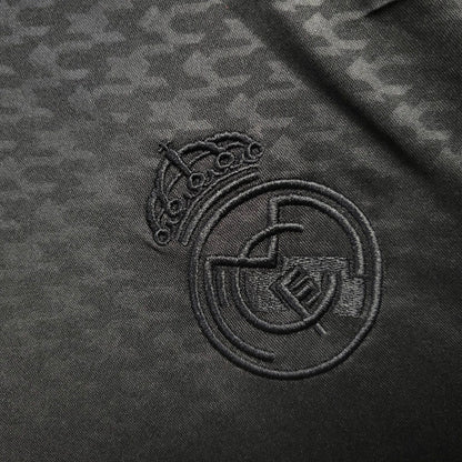 Real Madrid "Especial Negra" 2024/25 Versión Fan