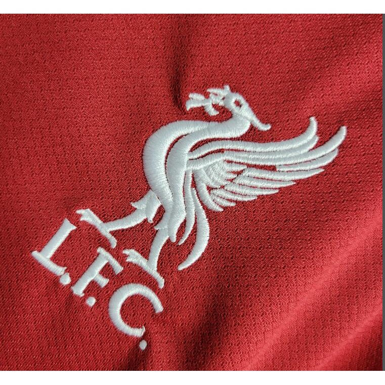 Liverpool Local 2022/23 Versión Fan