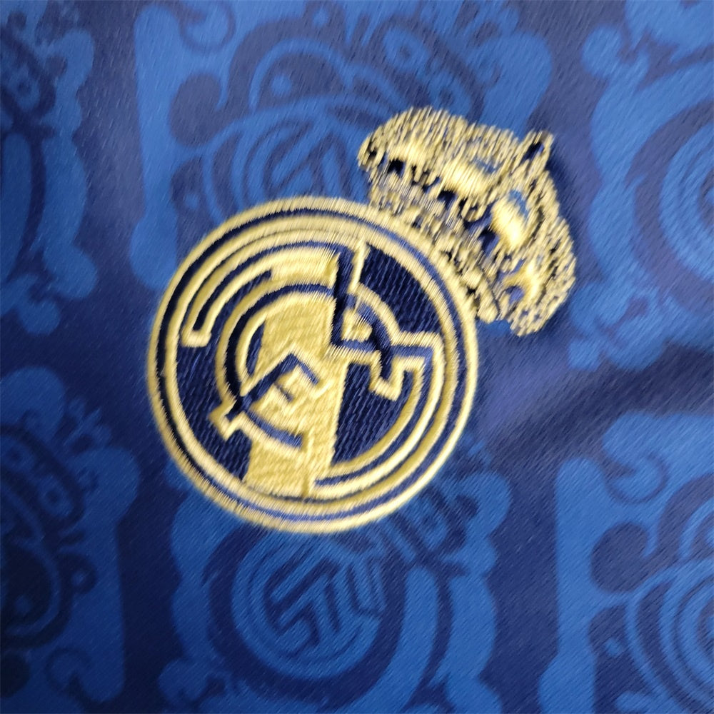 Real Madrid Edición Especial Azul 2023/24 Versión Fan