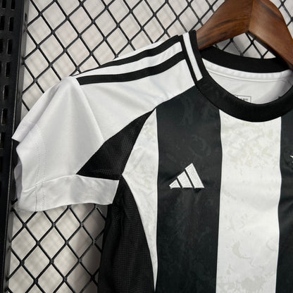 Juventus Local 2024/25 Kit Niños