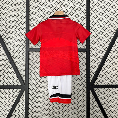 Manchester United Retro Kit Niños Local 1994/96