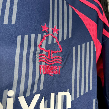 Nottingham Forest Visita 2024/25 Versión Fan