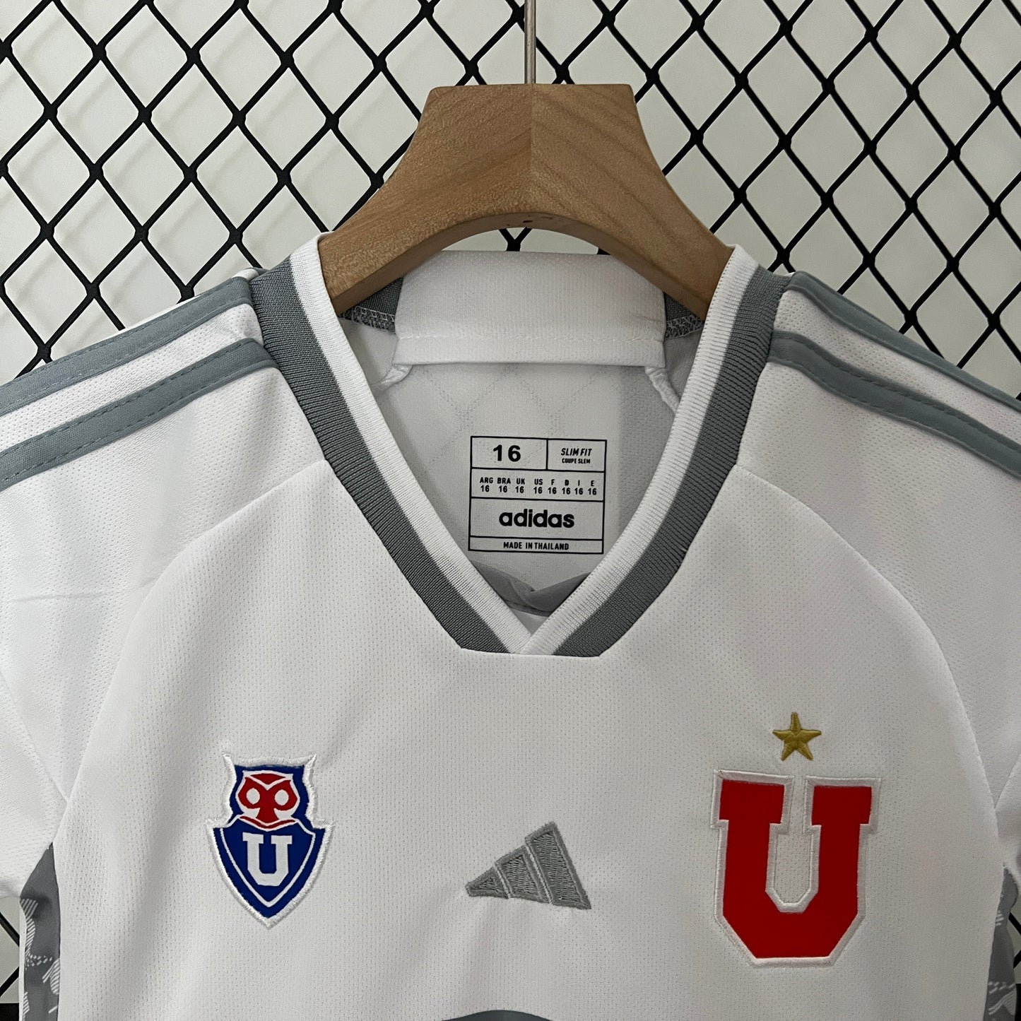 Universidad de Chile Kit Niños Visita 2024