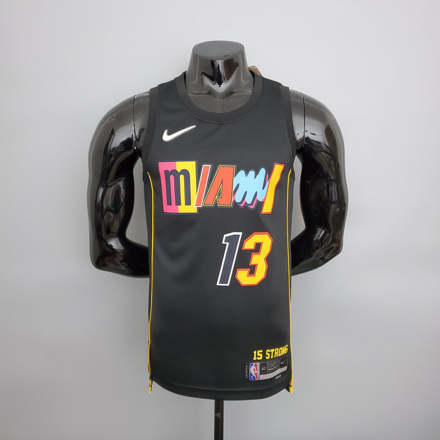 Miami Heat "City Edition" Negra