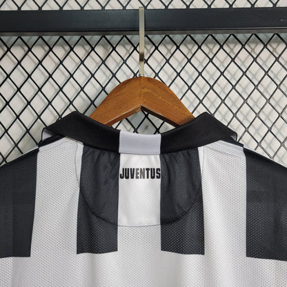 Juventus Retro 2014/15 Versión Fan