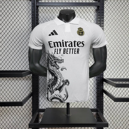 Real Madrid "Dragon Negro Polo" 2024/25 Versión Jugador