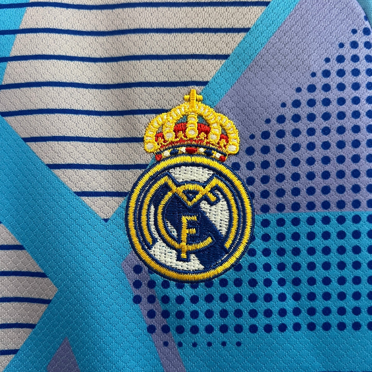 Real Madrid Kit Niños Portero Azul 2024/25