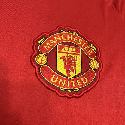 Manchester United Entrenamiento Roja 2024/25 Versión Fan