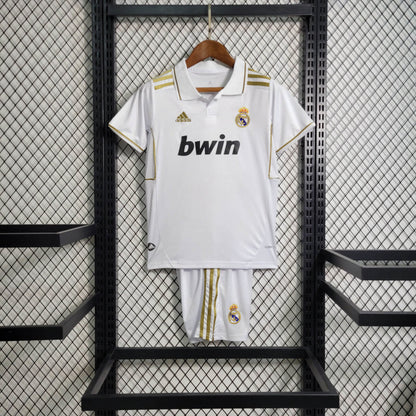 Real Madrid Retro Kit Niños Local 2011/12