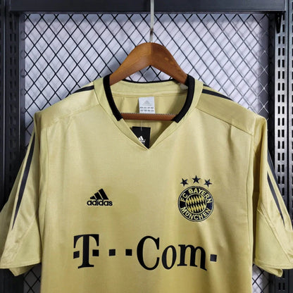 Bayern Munich Visita Retro 2004/05 Versión Fan