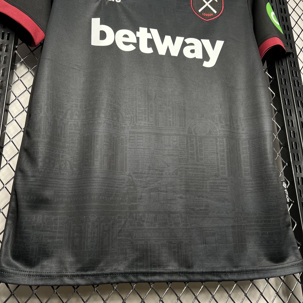 West Ham United Tercera 2024/25 Versión Fan