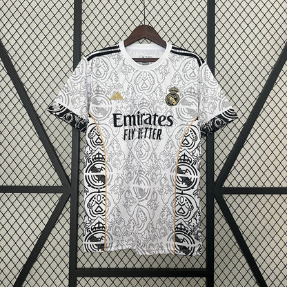 Real Madrid Edición Especial Blanca 2024/25 Versión Fan