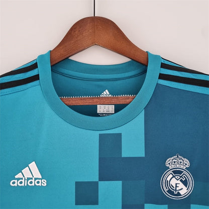 Real Madrid Tercera Retro 2017/18 Versión Fan