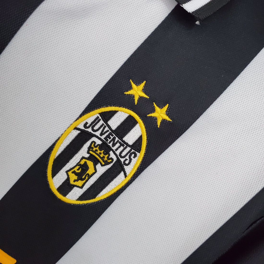 Juventus Retro 2001/02 Versión Fan