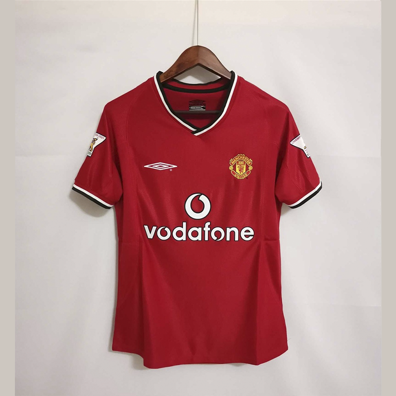 Manchester United Local Retro 2000/02 Versión Fan