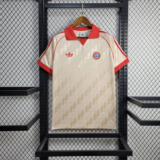 Bayern Munich Edición Retro 2024/25 Versión Fan