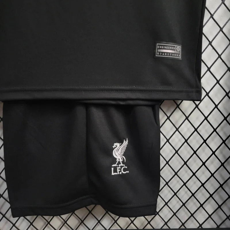 Liverpool Kit Niños Visita 2024/25