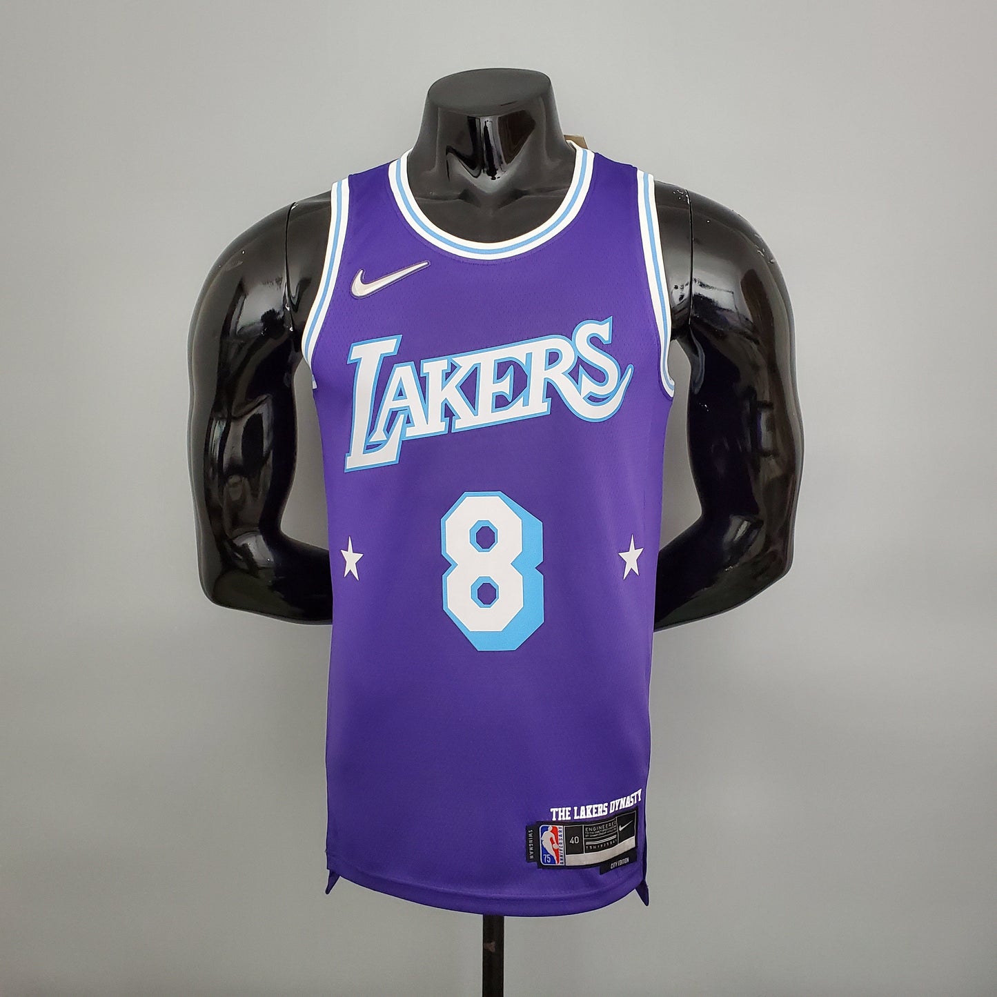 LA Lakers Aniversario 75 Morada 2022 Versión Fan