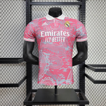 Real Madrid 2024/25 Dragón Rosado Versión Jugador