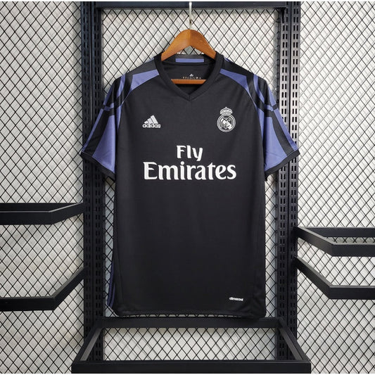 Real Madrid Tercera Retro 2016/17 Versión Fan