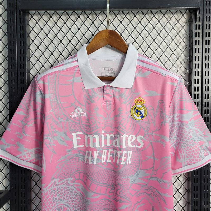 Real Madrid 2024/25 Dragón Rosado Versión Fan