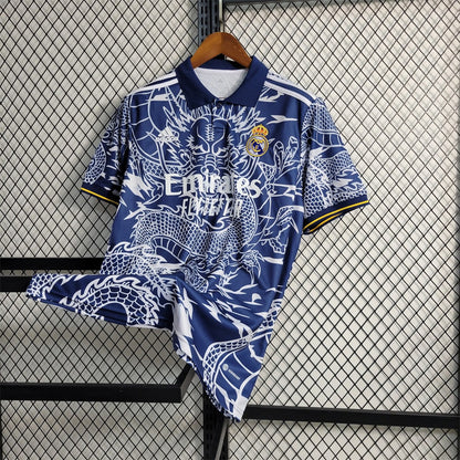 Real Madrid Edición Especial Dragón Azul 2023/24 Versión Fan