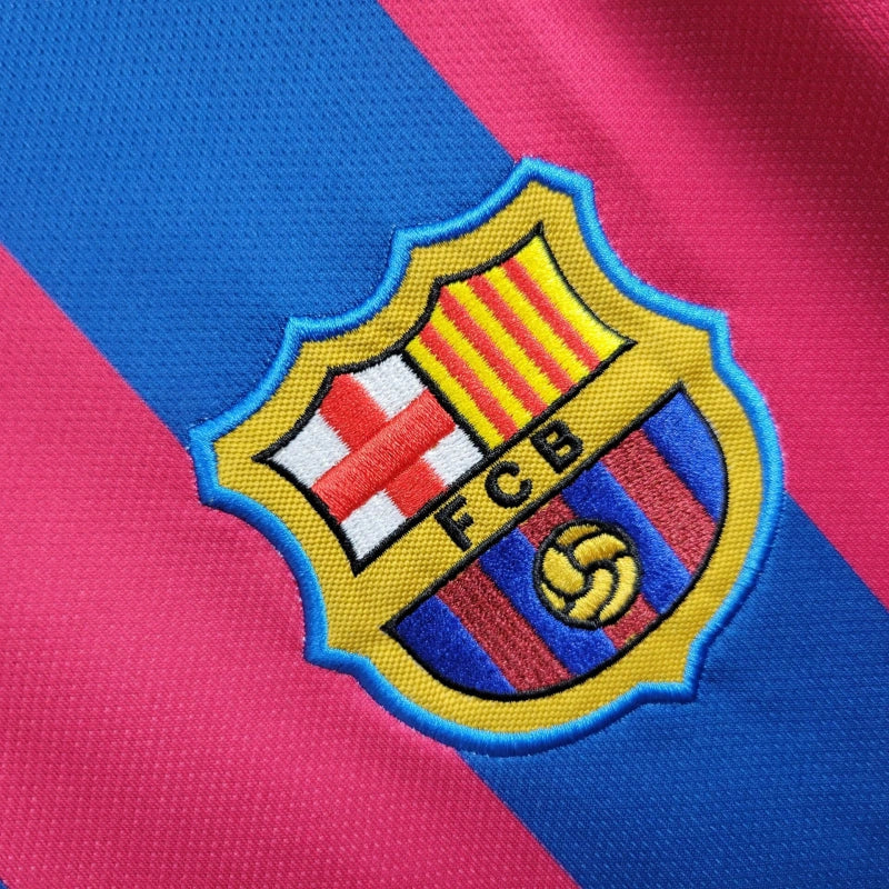 FC Barcelona Local Retro 2005/06 Versión Fan